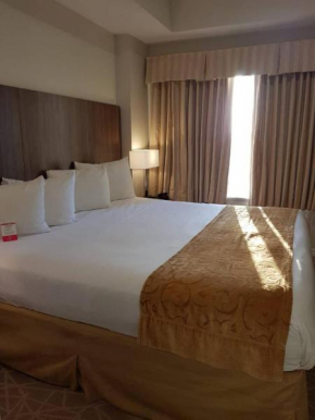 The Point Hotel & Suites - 503 Luxury - Pool view - Close to Universal